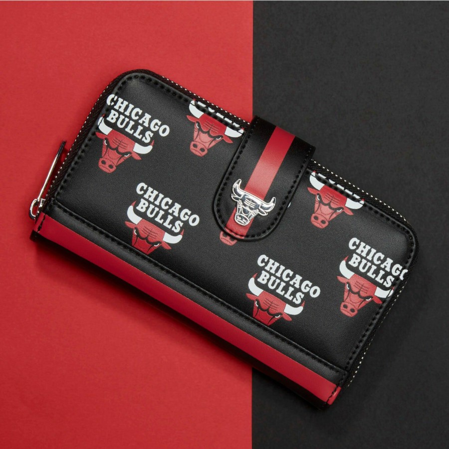 Handbags & Wallets * | Nba Chicago Bulls Logo Zip Around Wallet Loungefly Outlet Sale